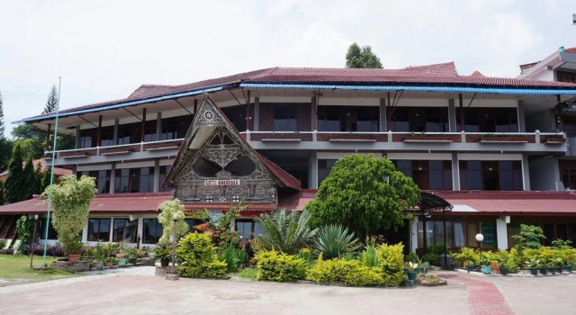 Ambaroba Resort Hotel