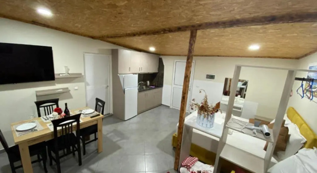 Четырёхместный номер Standard с видом на море Full Moon Apartments