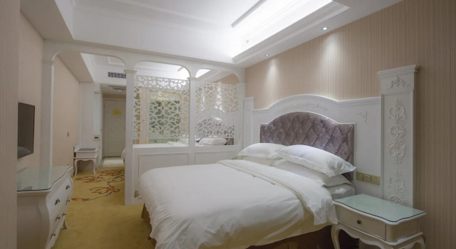 Vienna Hotel Guilin Wanxiang Cheng Branch, Забронировать Отель Гуйлинь Гуанси-Чжуанский автономный район, рядом с Guilin Liu San Jie Landscape Park