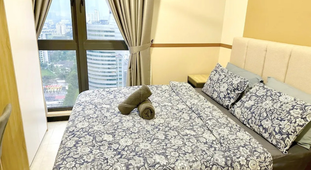 Люкс Executive Neu Suites Service Apartment