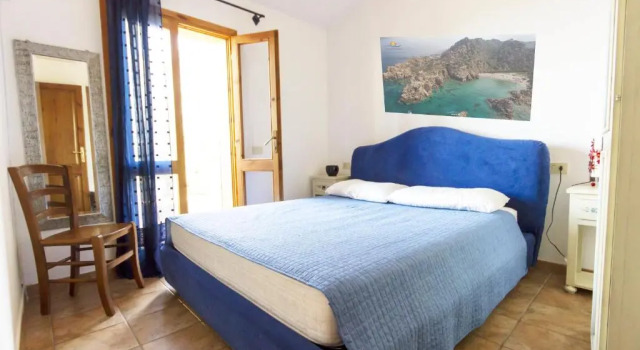Costa Paradiso Apartments, Забронировать Апартаменты/квартира Апартаменты Коста-Парадизо, рядом с Пляж Ли Байетти, Апартаменты/квартира