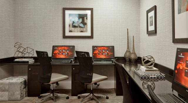 Renaissance Orlando Airport Hotel by Marriott