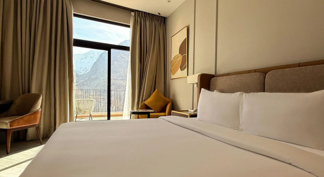 Люкс Best Western Premier Hotel Karim Abad Hunza