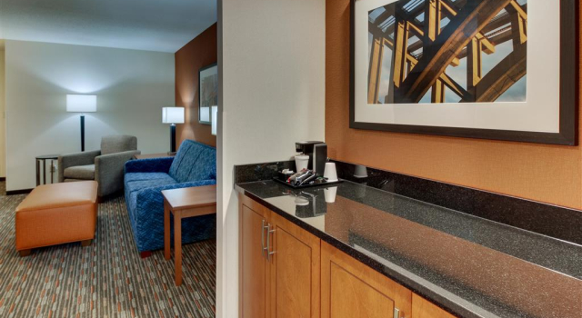 Drury Inn & Suites Knoxville West, Prenota Hotel Hotel a Tennessee con piscina, Piscina