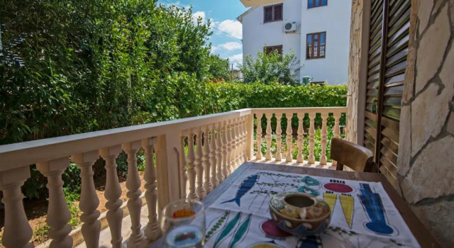 Апартаменты Apartments Petrčane Welcome