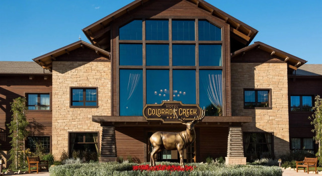 PortAventura Hotel Colorado - Includes unlimited access to PortAventura Park & 1 day access to Ferrari Land