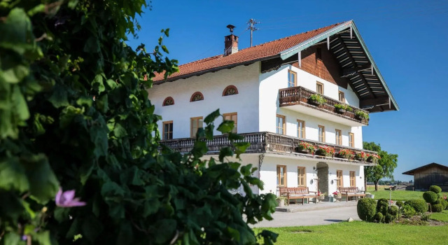 Naderbauer-Hof, Reserva ahora Hotel Marquartstein Chiemsee, cerca de Teleférico de Hochplatten