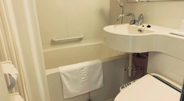 Двухместный номер Economy Toyoko Inn Osaka Itami Airport