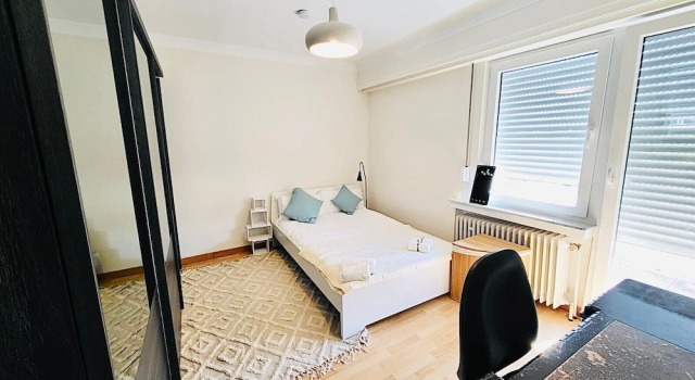 2 bedrooms in the heart of city center, Rezerwuj Apartament Hotele w Luxembourg z parkingiem, w pobliżu Constitution Square, Parking