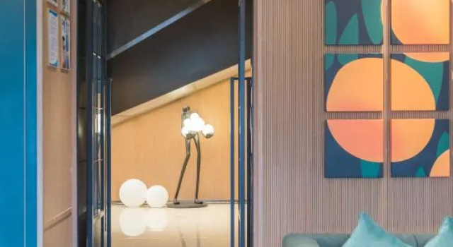 Orange Hotel (Yiwu International Trade City Shop), Забронировать Отель Иу Чжэцзян, рядом с Рынок Футянь
