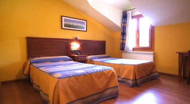 Hotel Gomar, Забронировать Отель Сан-Мартин-де-Монкайо La Dehesa del Moncayo Natural Park