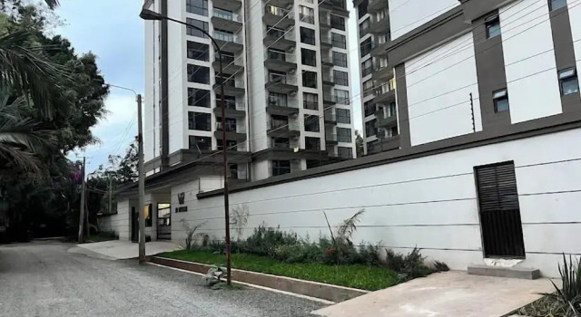 Lux suites 108 Riverside Apartments