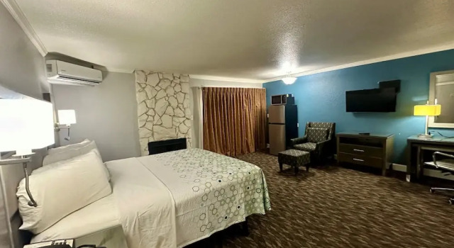 Двухместный люкс Red Roof Inn Yuba City Bonanza - Marysville