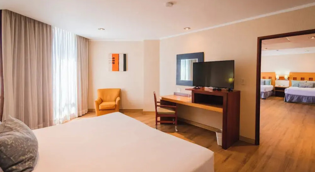 Семейный номер Standard с 2 комнатами Hotel Mirabel