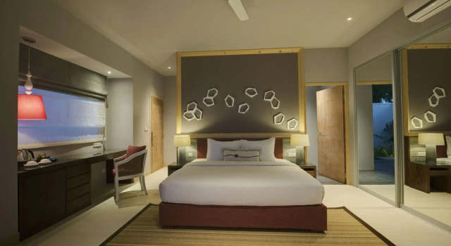 Отель Niva Dhigali Maldives