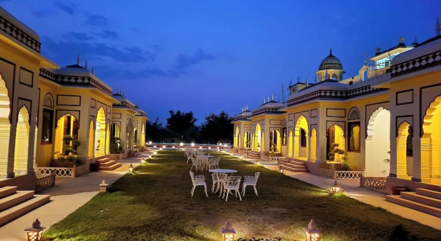 The Grand Barso - A luxury heritage, Забронировать Отель Бхаратпур 