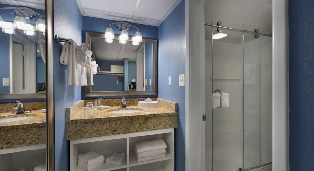 Номер Standard с балконом Dayton House Resort - BW Signature Collection