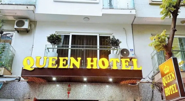 GRAD Queen Luxury Hotel