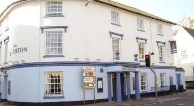 Bolton Hotel