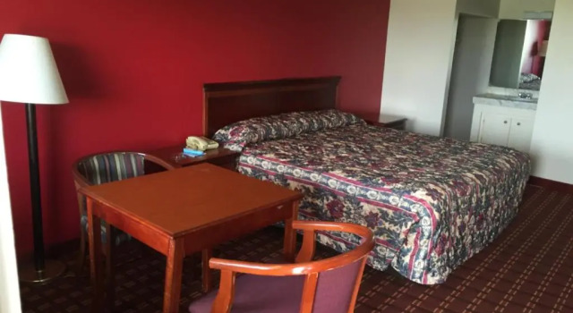 Standard Vierer Zimmer Rodeway Inn