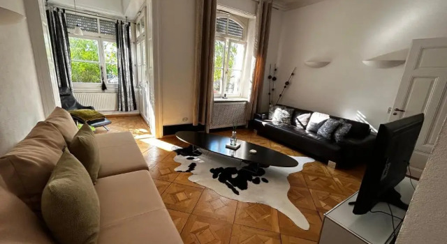 Коттедж с 2 комнатами Historical Luxury Homes - Stadtvilla mit Jacuzzi und Garten