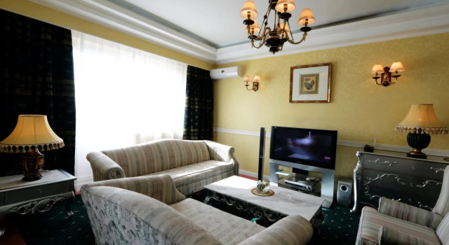 Bayangol Hotel