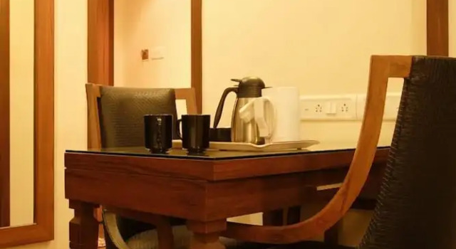 Двухместный номер Standard с видом на город Hotel Amigo