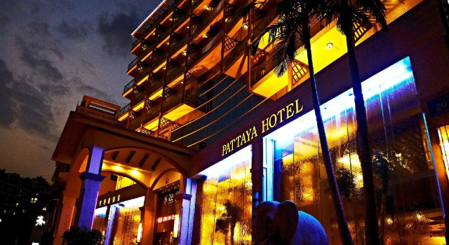 Shenzhen Pattaya Hotel, Rezerwuj Hotel Hotele w Shenzhen z parkingiem, Parking