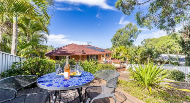 Kanimbla House 15 Kanimbla Dr - air con, WiFi and pet friendly, Забронировать Отель Саламандер-Бэй Port Stephens