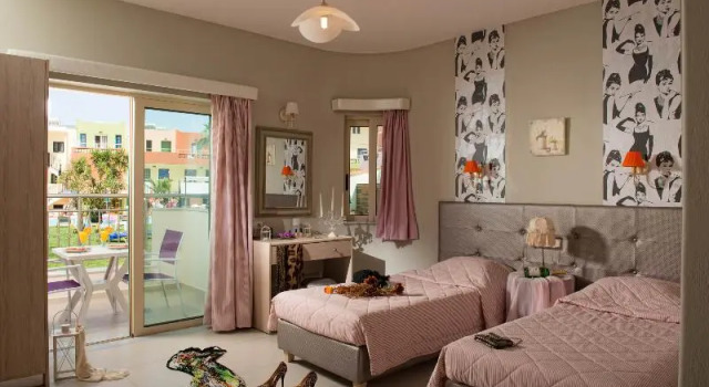 Номер Standard с балконом Sarpidon Apartments