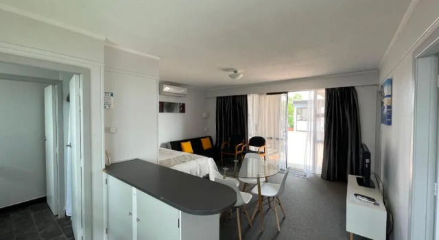 Семейный люкс Waikanae Beach Motel