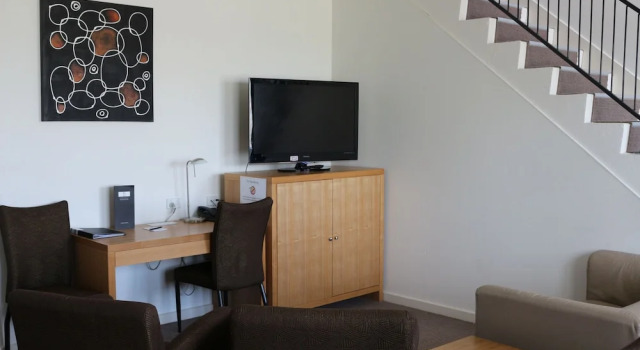 Коттедж с 2 комнатами с балконом Bairnsdale International