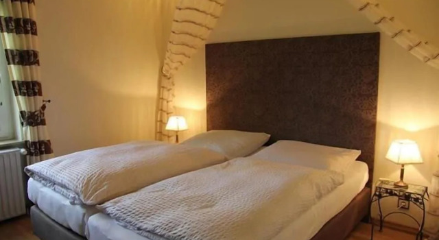Beningaburg, Забронировать Отель Отели Дорнум 3 звезды, 3*