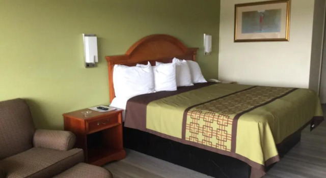 Двухместный номер Standard Big Spring Inn Madisonville