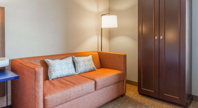 Hampton Inn Madison East Towne Mall Area
