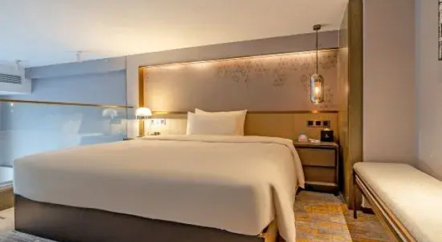 Люкс Superior Conrab L Hotel