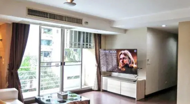Short-Term Rental Allowed - 4B Downtown BKK Serviced Apartment, Забронировать Апартаменты/квартира Отели Бангкока с бассейном, рядом с Улица Сой Ковбой, Бассейн
