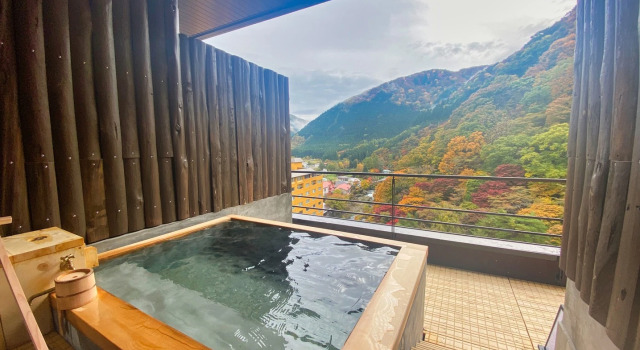 Трёхместный люкс Yuze Hotel