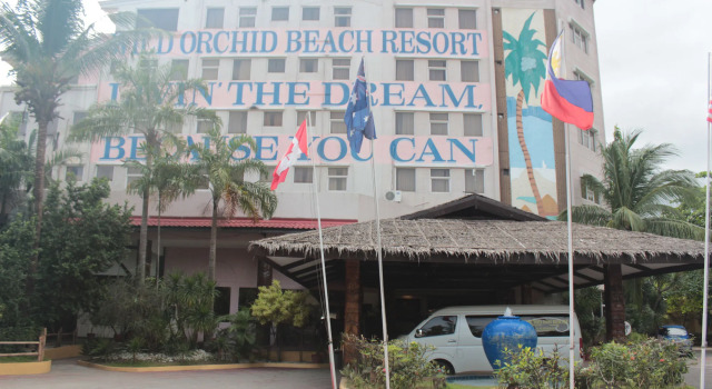Wild Orchid Beach Resort