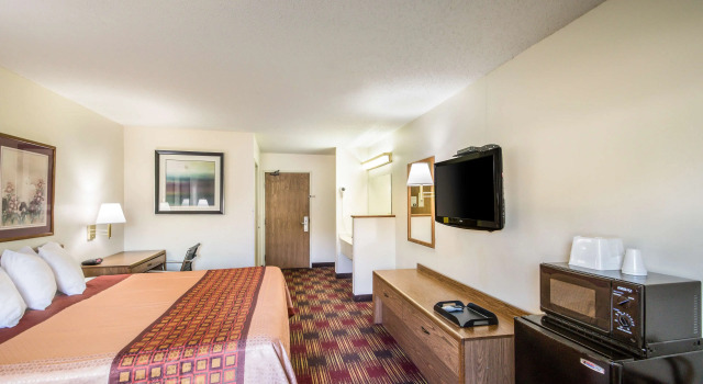 Двухместный номер Standard Americas Best Value Inn & Suites Harrisonville