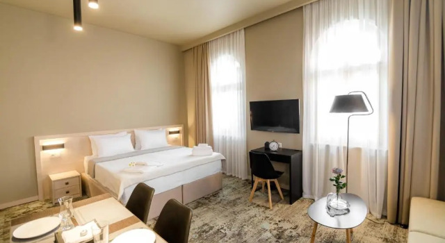 Boutique Apart Hotel Adagio, Забронировать Бутик-отель Отели Тбилиси с парковкой, рядом с Парк Рике, Парковка