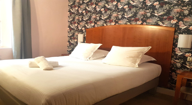 Grand Hôtel Dauphiné Toulon, Boutique Hôtel & Suites