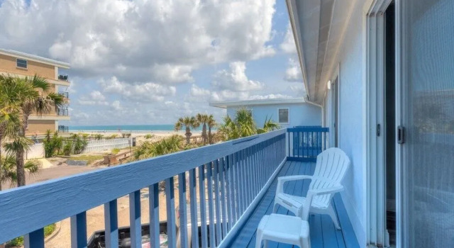 Good Times & Tan Lines Oceanview Condo Pet Friendly