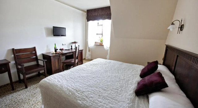 Chutor Kozacki Hotel Spa, Boek Hotel Hotels in Subkarpaten met parkeren, Parkeren