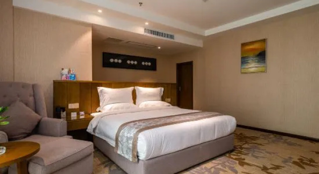 Люкс Business Jinjiang Huafu Hotel