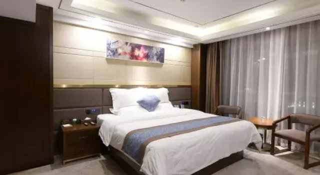 Люкс Deluxe Kelun International Hotel