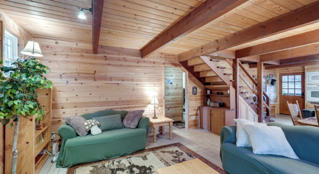 3 Mi to Calaveras Big Trees: Group-ready Mtn Cabin, Забронировать Дом для отпуска Арнольд штат Калифорния