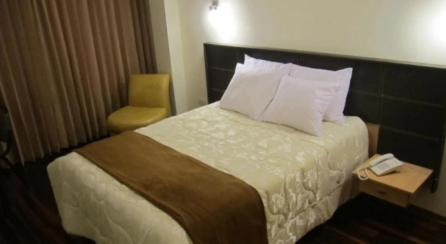 Plaza Real Hotel, Rezervovat Hotel Hotely v La Libertad se snídaní, Snídaně