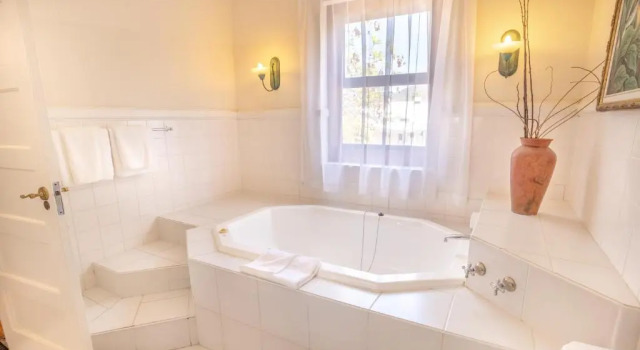 Номер Superior Montagu Country Hotel
