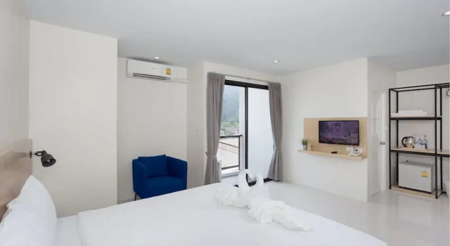 Двухместный номер Standard с балконом Le Park Hotel